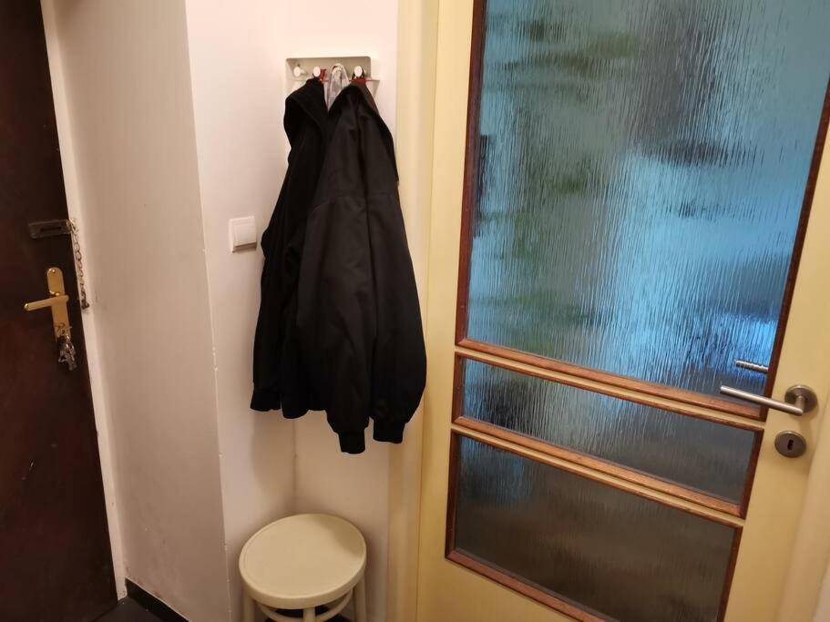 Cozy Studio In The City Centre Near Train Station Bratislava Bagian luar foto